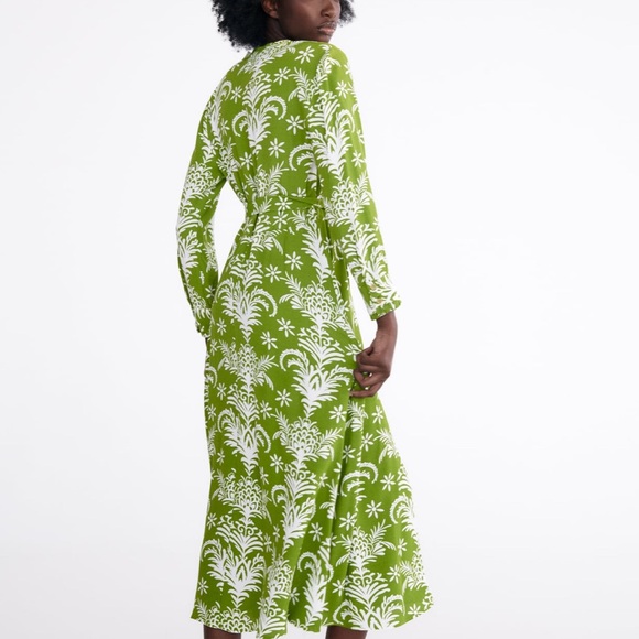 ZARA belted print dress - Picture 3 of 10